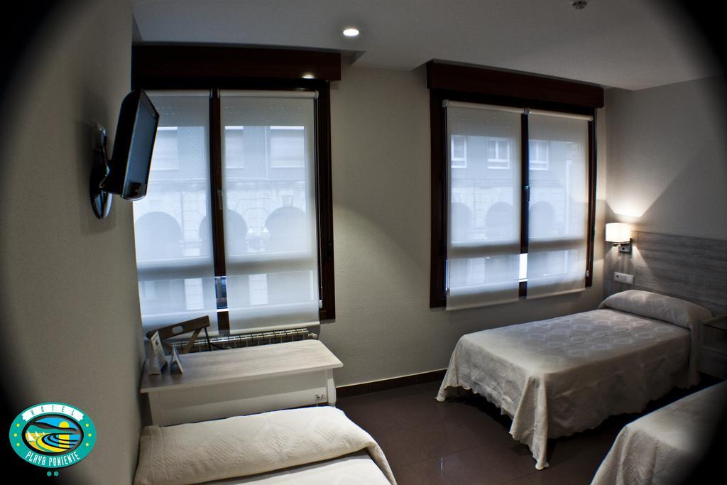 Hotel Playa Poniente Gijon Bagian luar foto