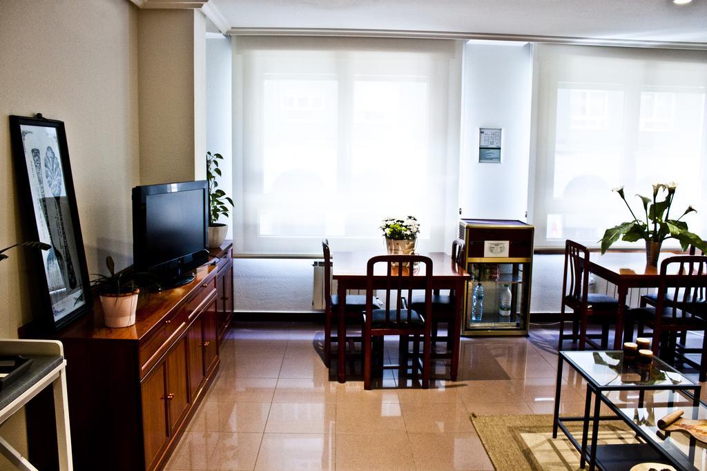 Hotel Playa Poniente Gijon Bagian luar foto